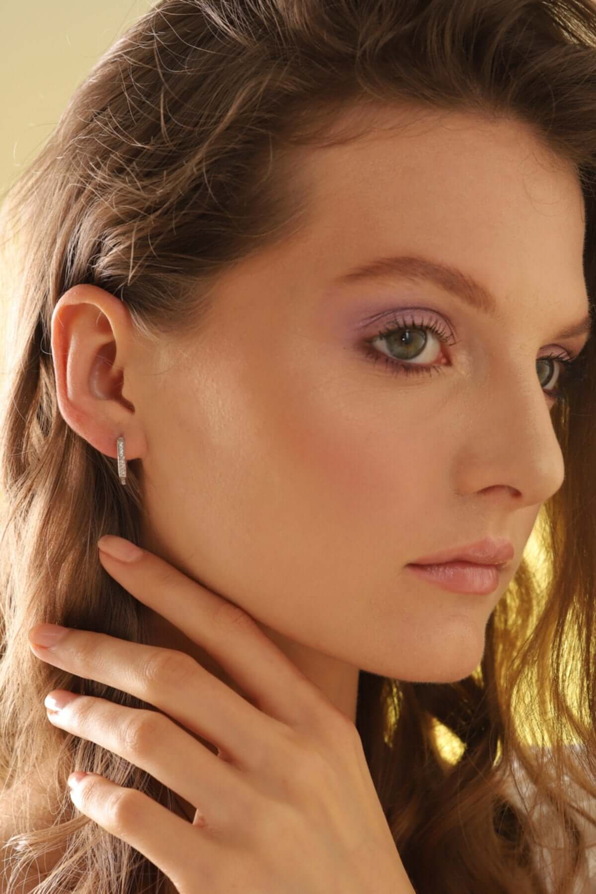 Köşeli Zirkon Taşlı 925 Ayar Gümüş Halka Küpe - ÖzelSen