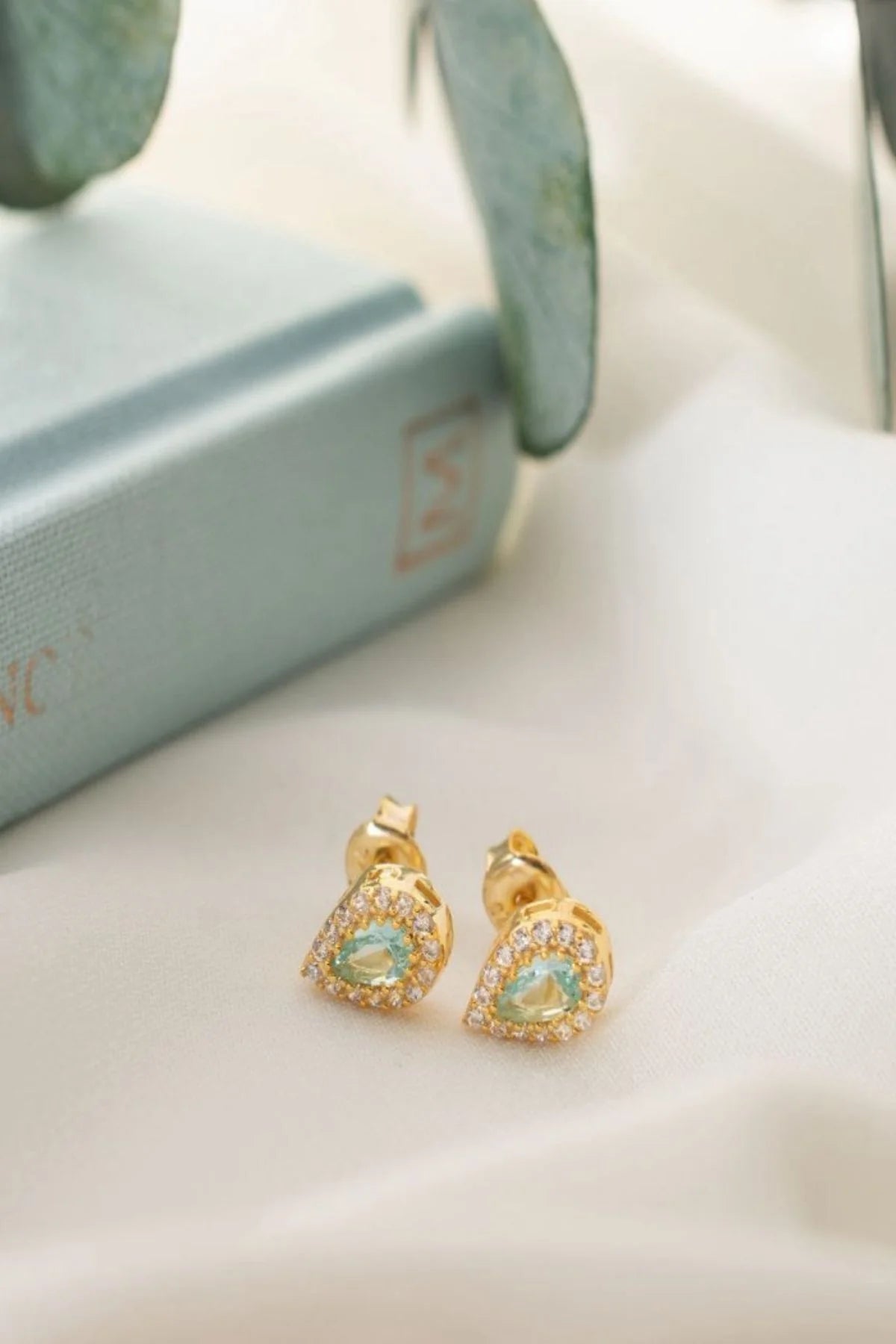 Mart Ayı Doğum Taşı (Aquamarine) Damla 925 Ayar Altın Kaplama Gümüş Küpe