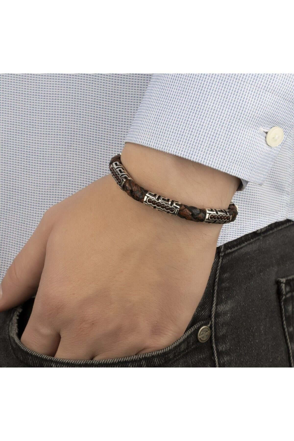 Gümüş Parçalı Taşlı Kahverengi Hakiki Erkek Deri Bileklik - ÖzelSen