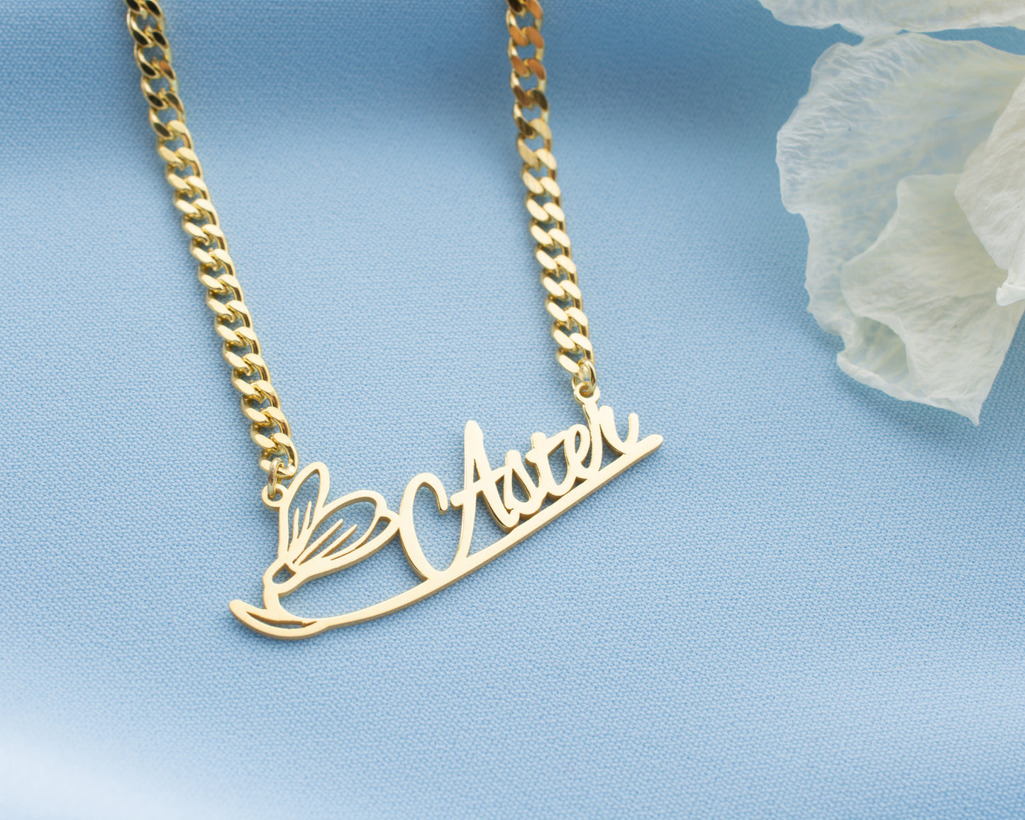 Gümüş İsimli Kolye | Özel Halka Zincirli Minimalist Tasarım