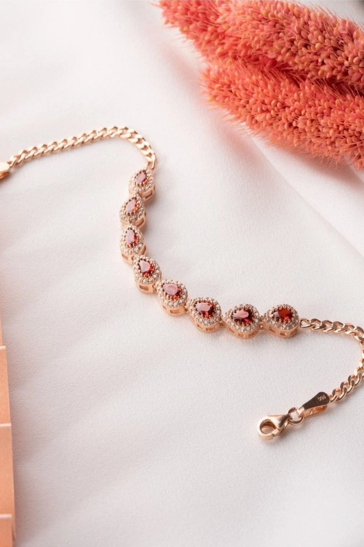 Taşlı Damla 925 Ayar Rose Kaplama Gümüş Bileklik