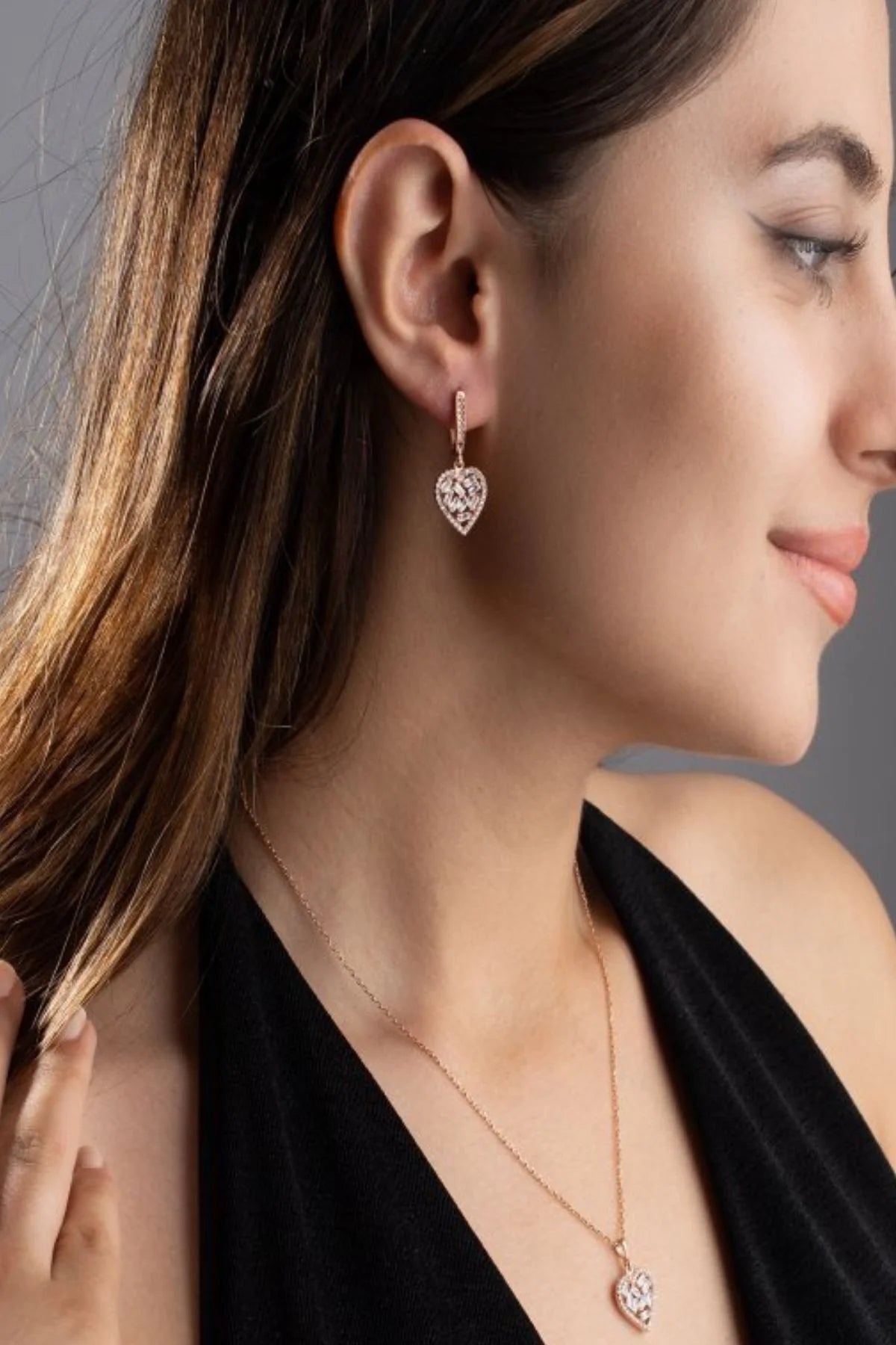 Baget Taşlı Kalpli 925 Ayar Rose Kaplama Gümüş Set