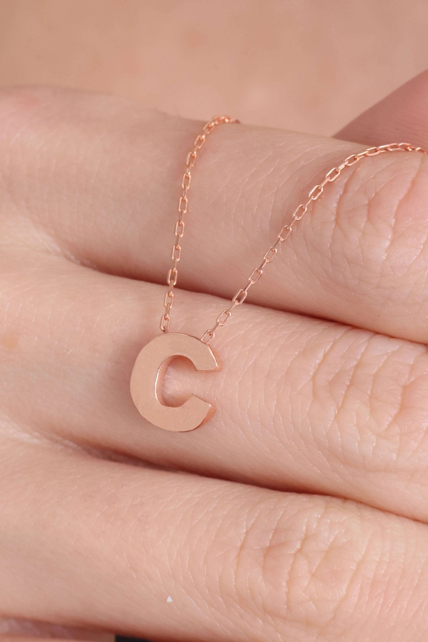 925 Ayar Gümüş C Harfli Kolye - ÖzelSen