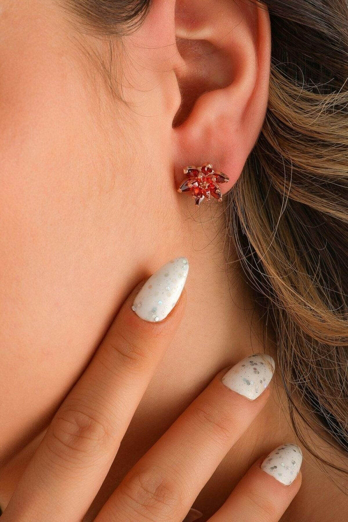 925 Ayar Gümüş Kırmızı Lotus Küpe - ÖzelSen