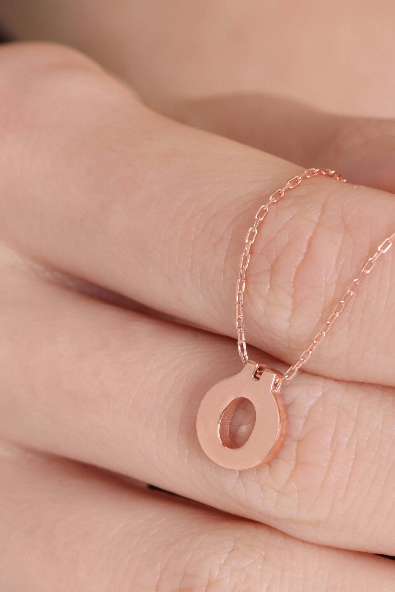 925 Ayar Gümüş Ö Harfli Kolye - ÖzelSen