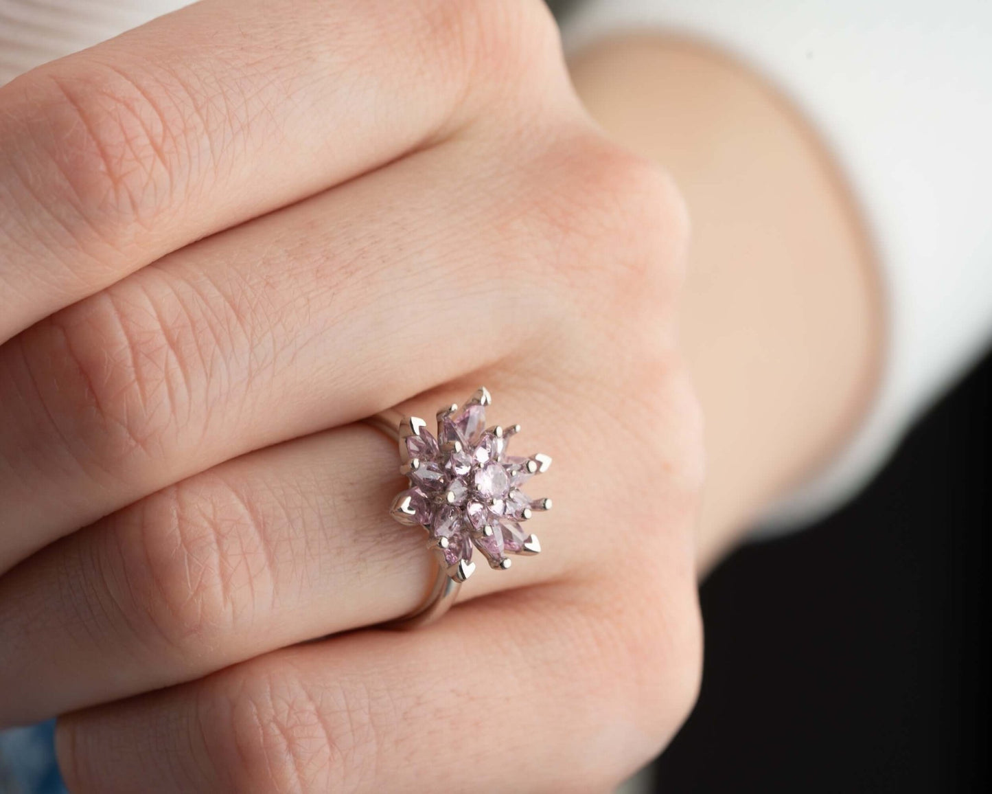 925 Ayar Gümüş Pembe Taşlı Lotus Çiçeği Yüzük - ÖzelSen