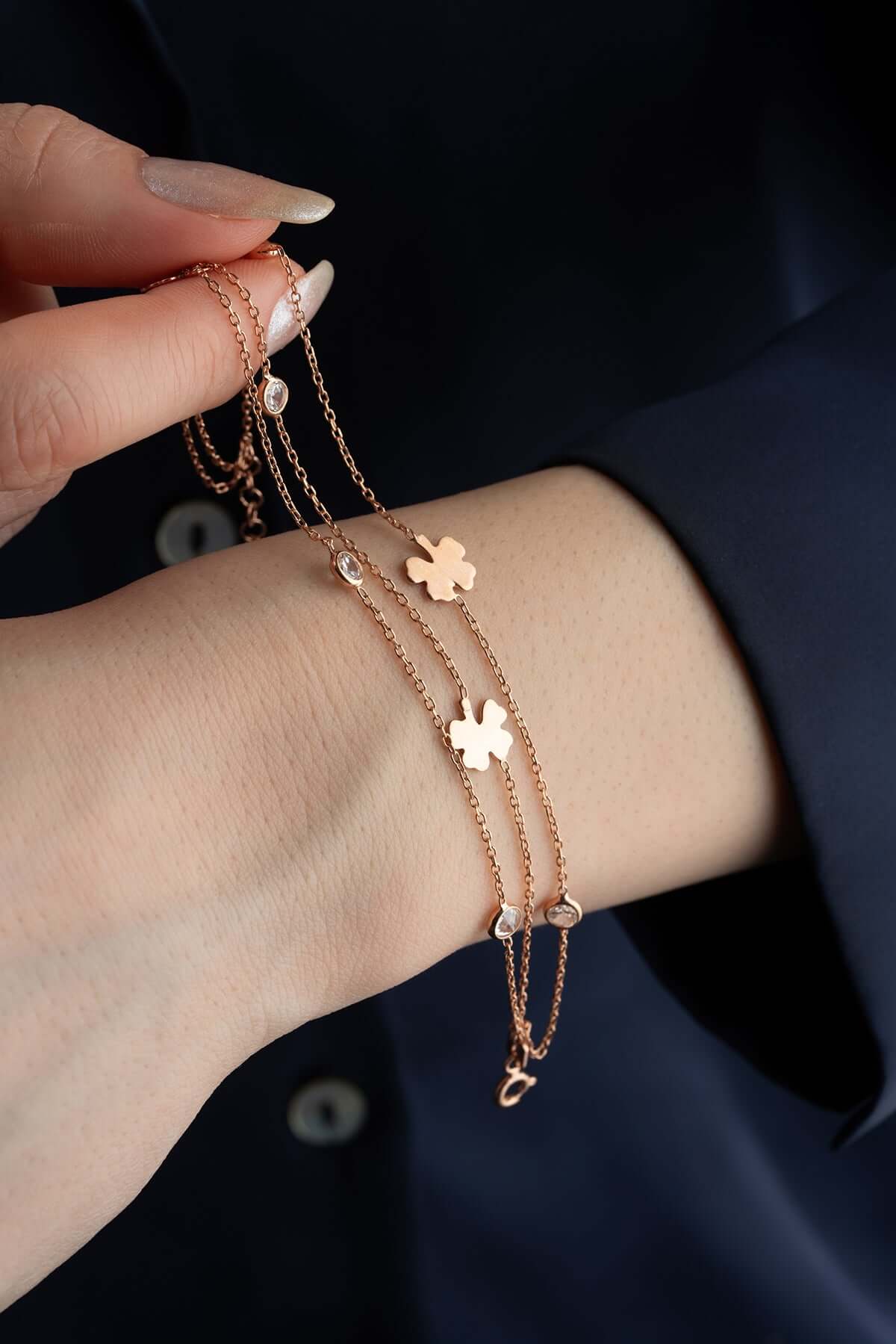 925 Ayar Gümüş Üç Zincirli 4 Yapraklı Yonca Bileklik - ÖzelSen