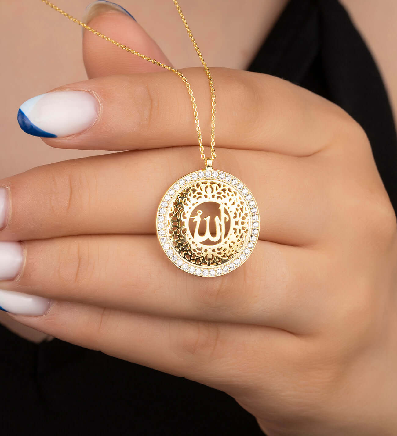 925 Ayar Gümüş Zirkon Taşlı Allah Yazılı Kolye - ÖzelSen