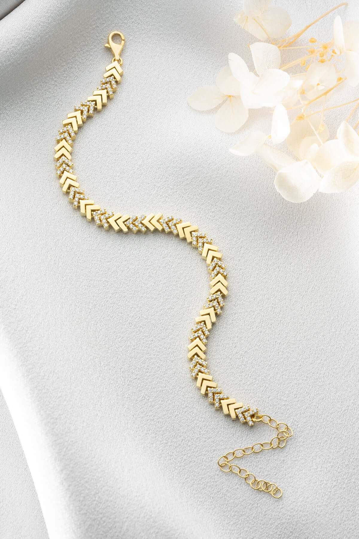 925 Ayar Gümüş Zirkon Taşlı Altın Kaplama Balık Sırtı Bileklik - ÖzelSen