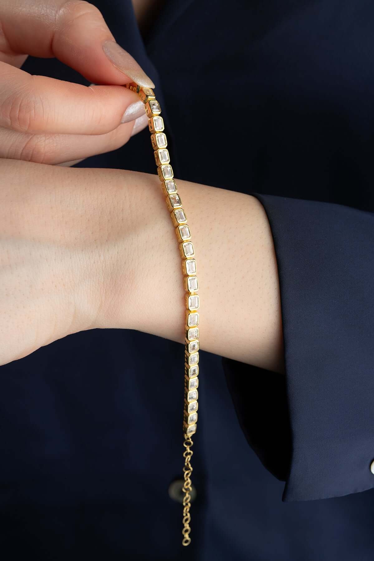 925 Ayar Gümüş Zirkon Taşlı Su Yolu Bileklik - ÖzelSen