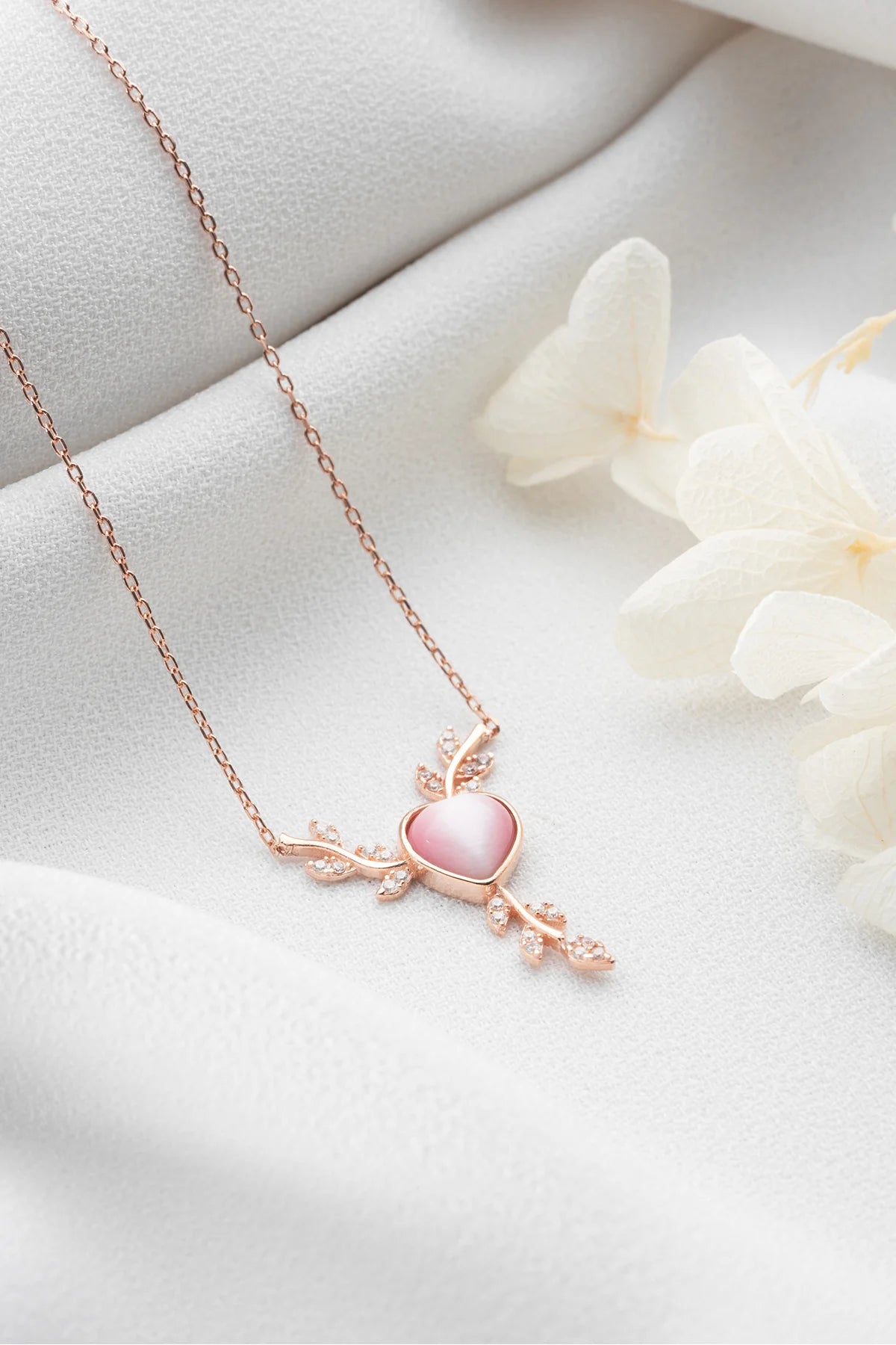 Daldaki Kalp 925 Ayar Rose Kaplama Gümüş Kolye