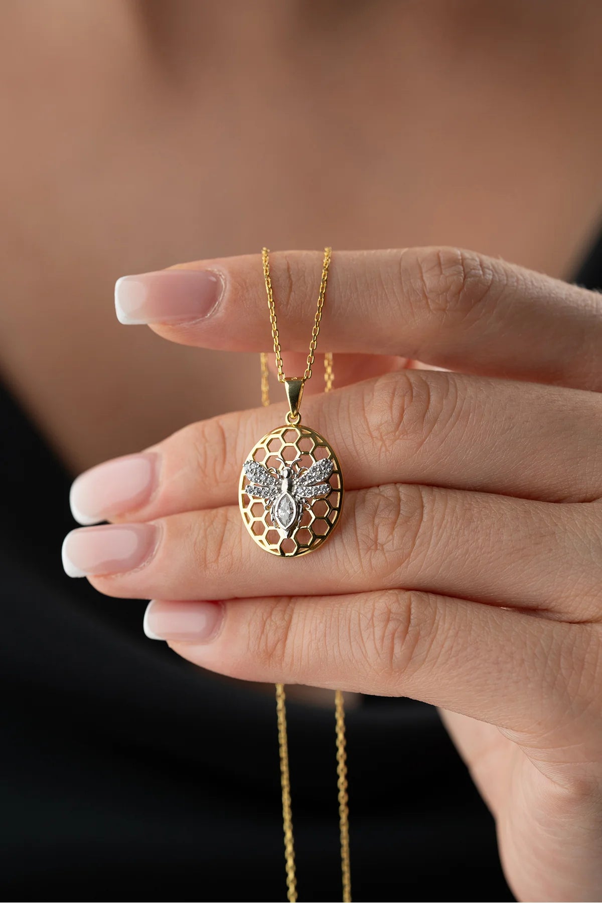 Petekli Arı 925 Ayar Altın Kaplama Gümüş Kolye