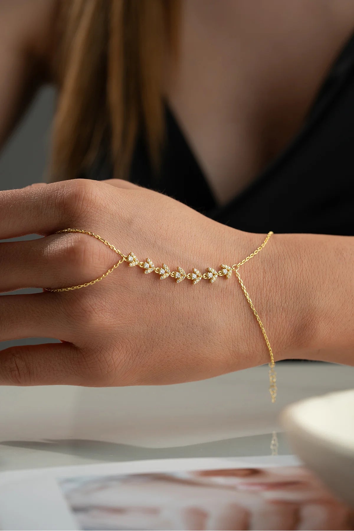 V Model Şahmaran 925 Ayar Altın Kaplama Gümüş Kolye