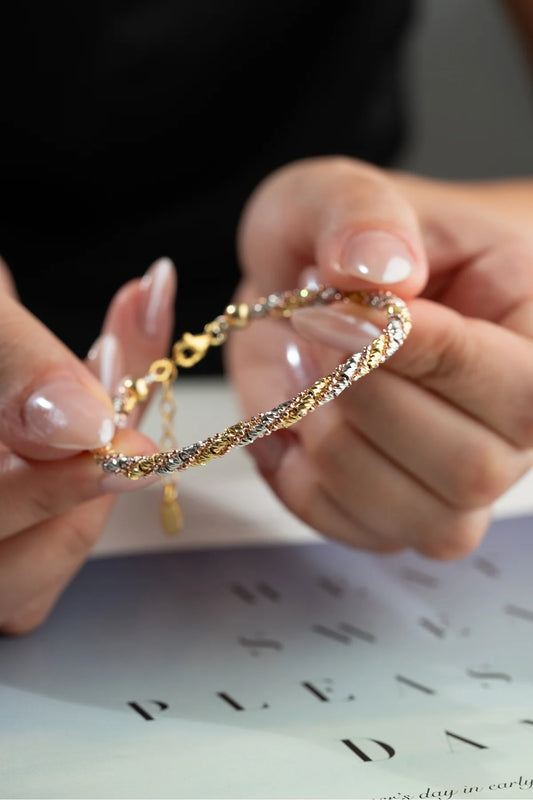 Dorika Model Renkli Kelepçe 925 Ayar Altın Kaplama Gümüş Bileklik