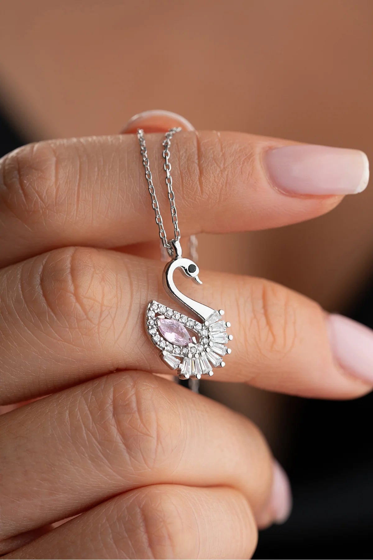 Taşlı Kuğu 925 Ayar Gümüş Kolye