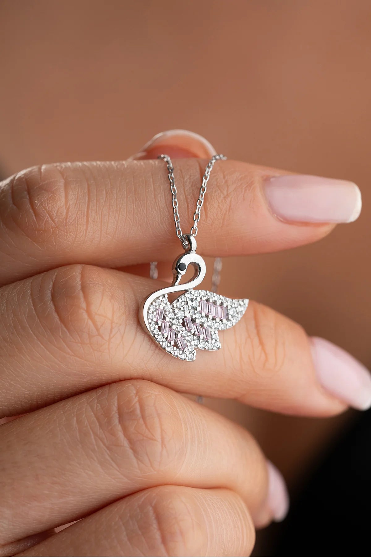 Baget Taşlı Kuğu 925 Ayar Gümüş Kolye – 3