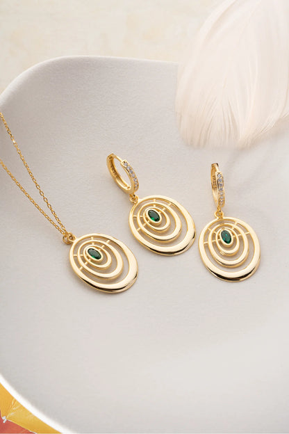 Halkalı Oval Taşlı 925 Ayar Altın Kaplama Gümüş Set