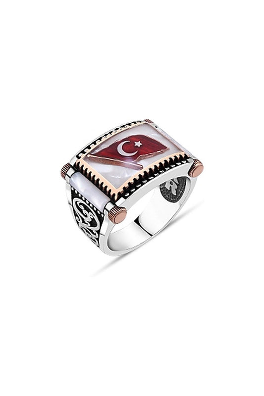 Beyaz Mine Üzeri Bayrak Yanları Sedef Erkek Yüzük