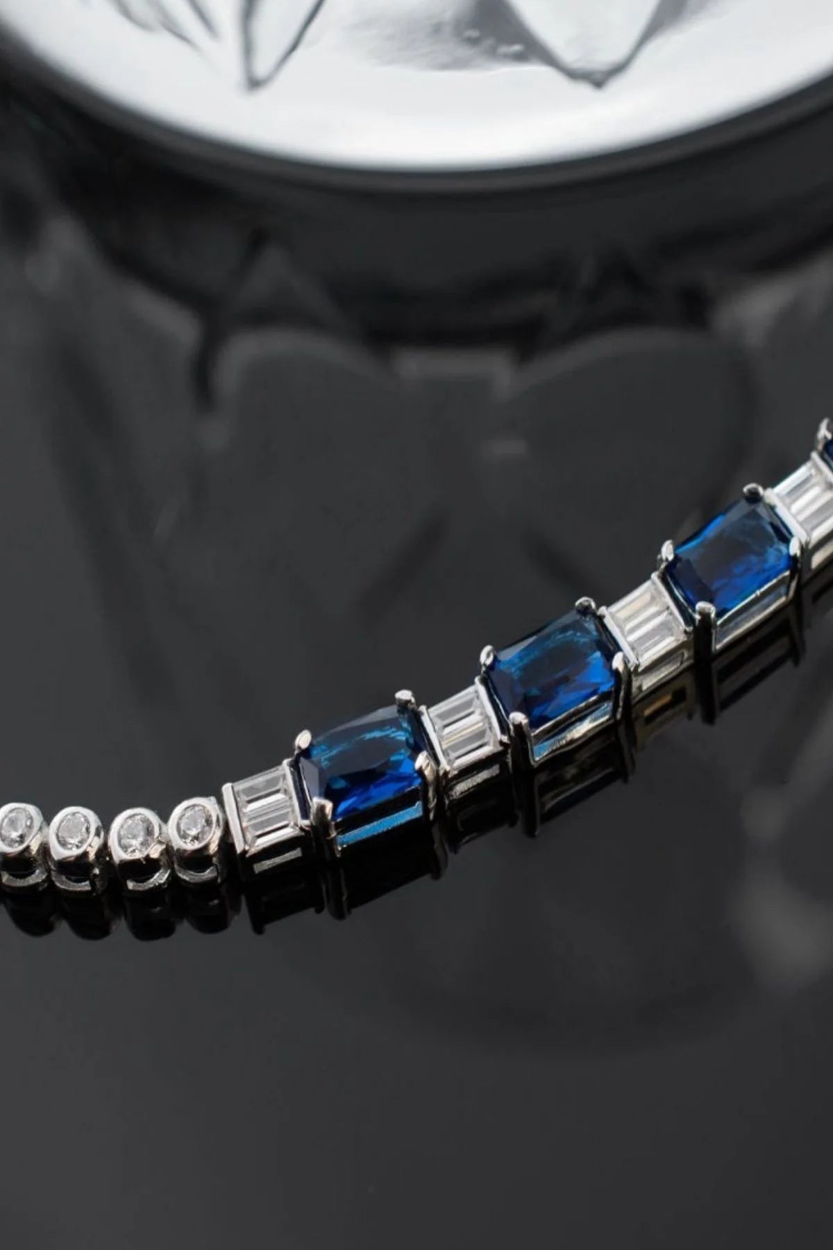 Taşlı Suyolu Elegant 925 Ayar Gümüş Bileklik