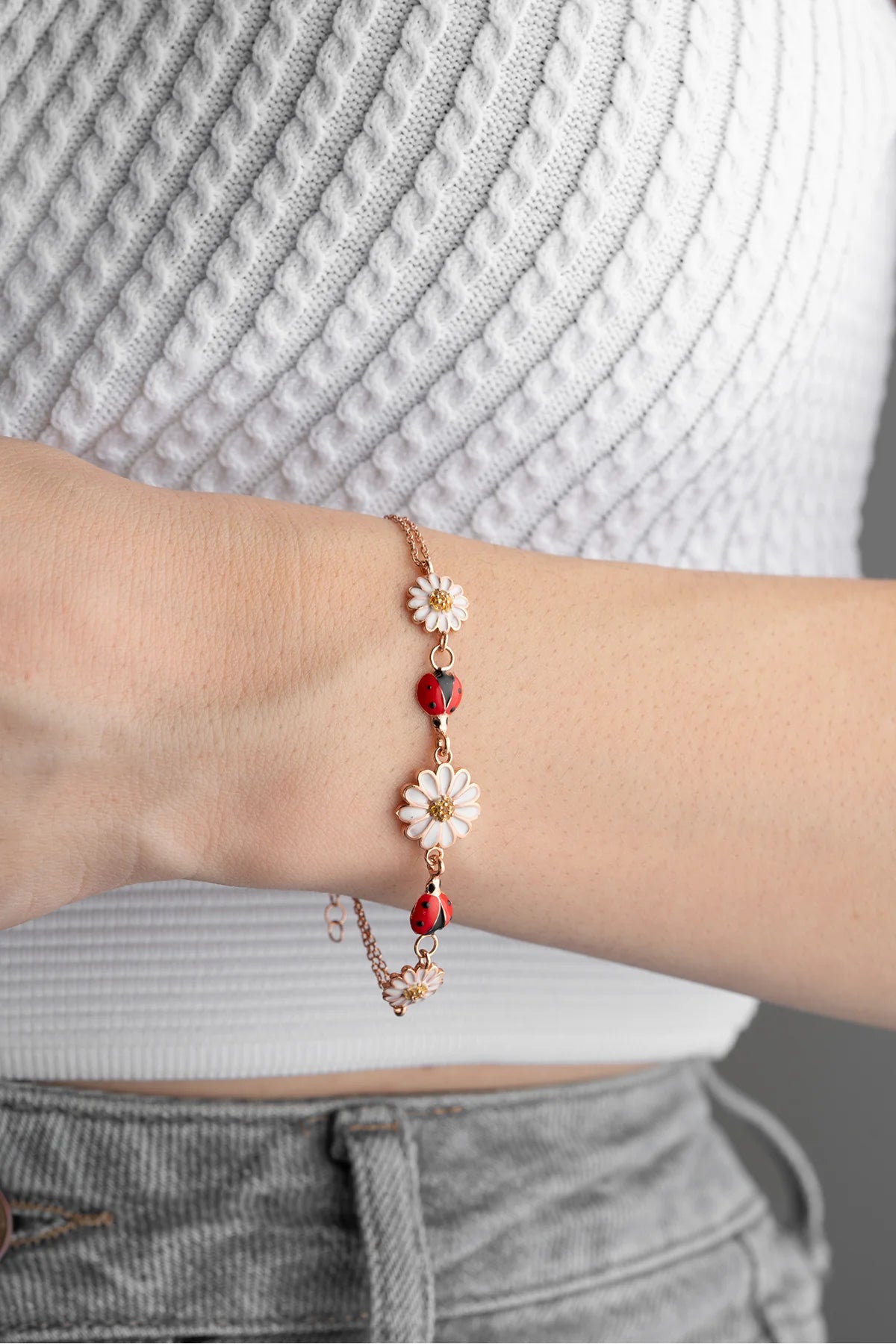 Ugurböcekli Papatya 925 Ayar Rose Kaplama Gümüş Bileklik