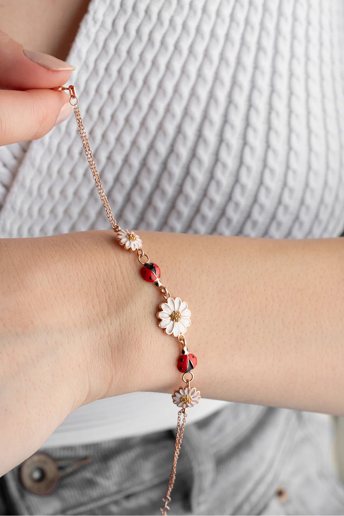 Ugurböcekli Papatya 925 Ayar Rose Kaplama Gümüş Bileklik