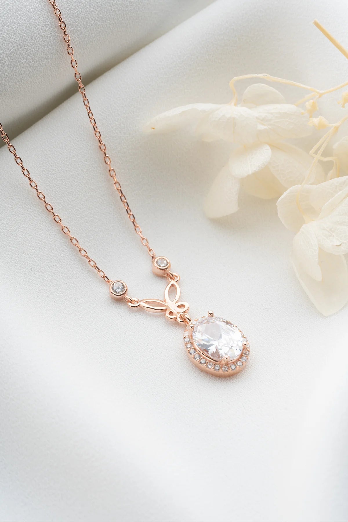 Damla Taş Kelebekli 925 Ayar Rose Kaplama Gümüş Kolye