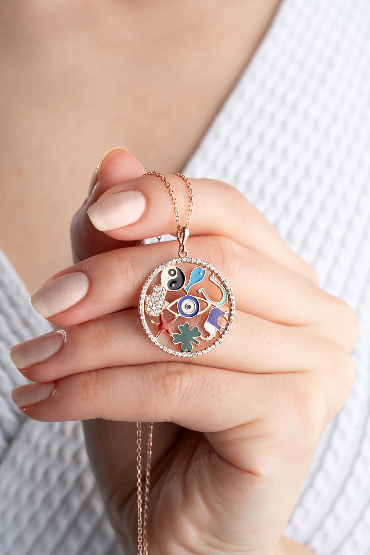 Figürlü Şans 925 Ayar Rose Kaplama Gümüş Kolye