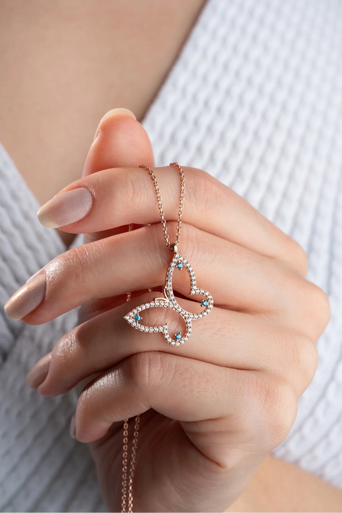 Zirkon Taşlı Kelebek 925 Ayar Gümüş Kolye