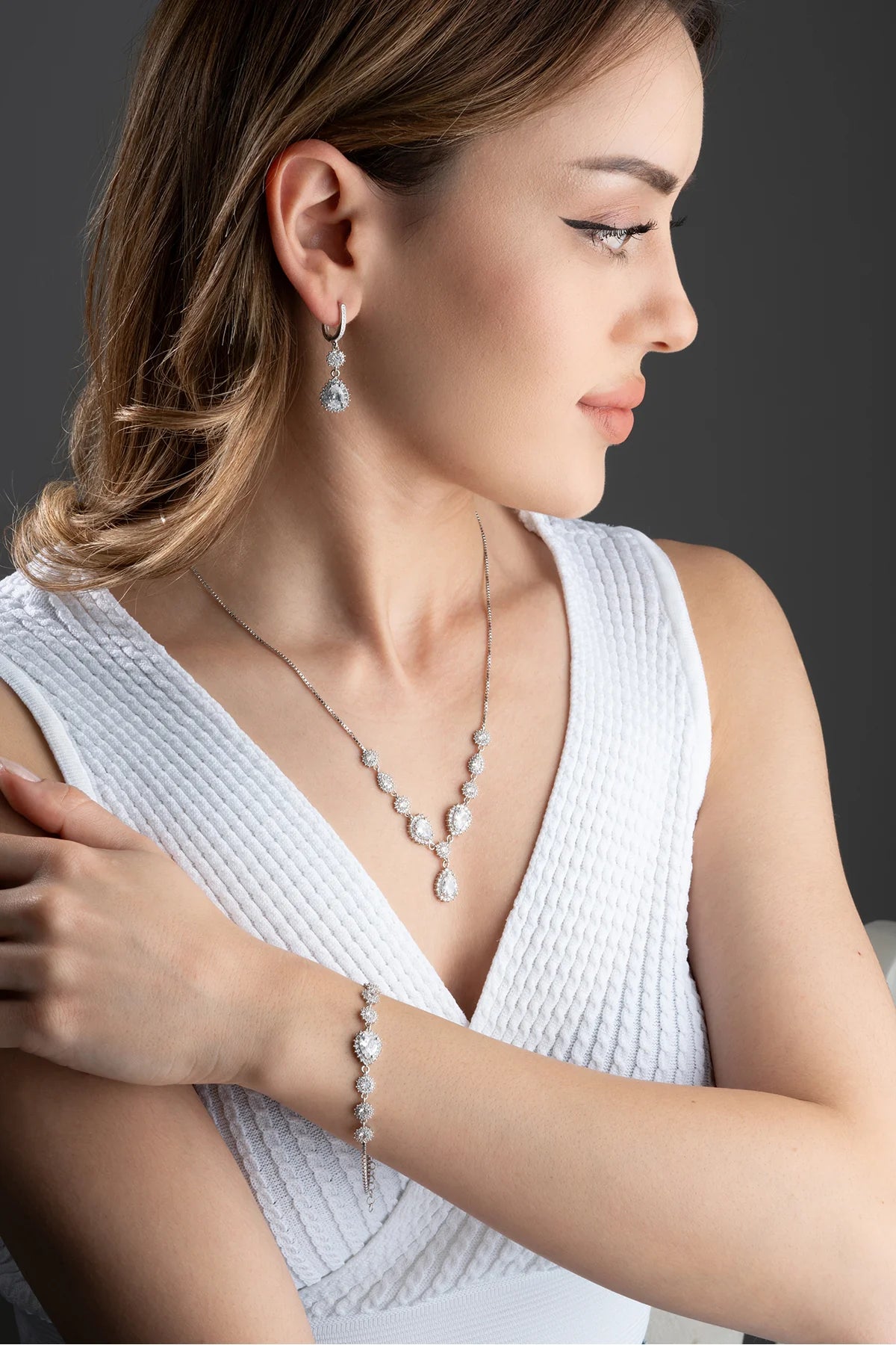Elmas Montür 925 Ayar Gümüş Set