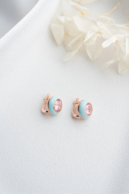 Minik Taşlı 925 Ayar Rose Kaplama Gümüş Küpe