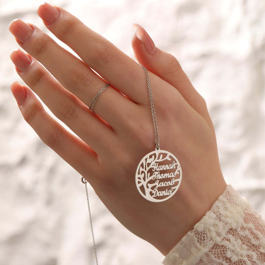 Aile Ağacı 925 Ayar Gümüş İsimli Kolye - ÖzelSen