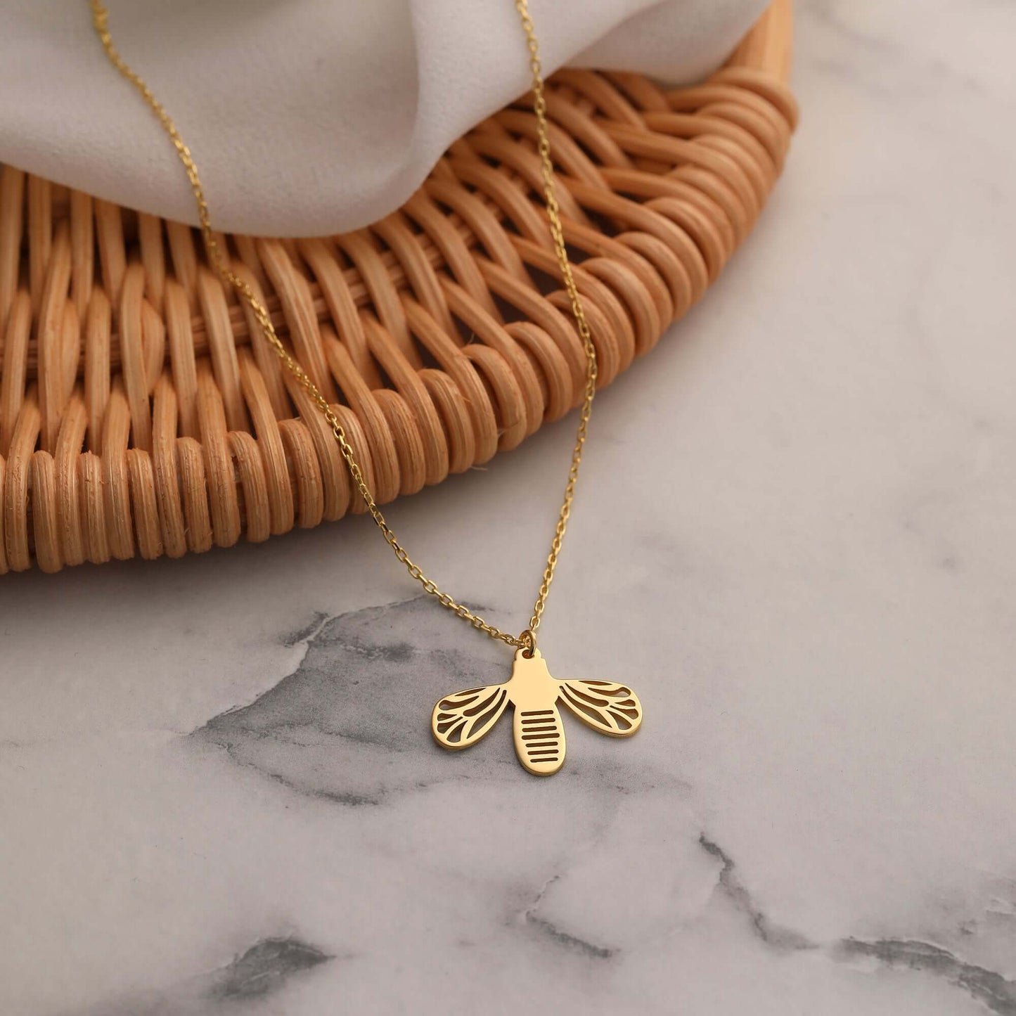 925 Ayar Gümüş Minimal Arı Kolye - ÖzelSen