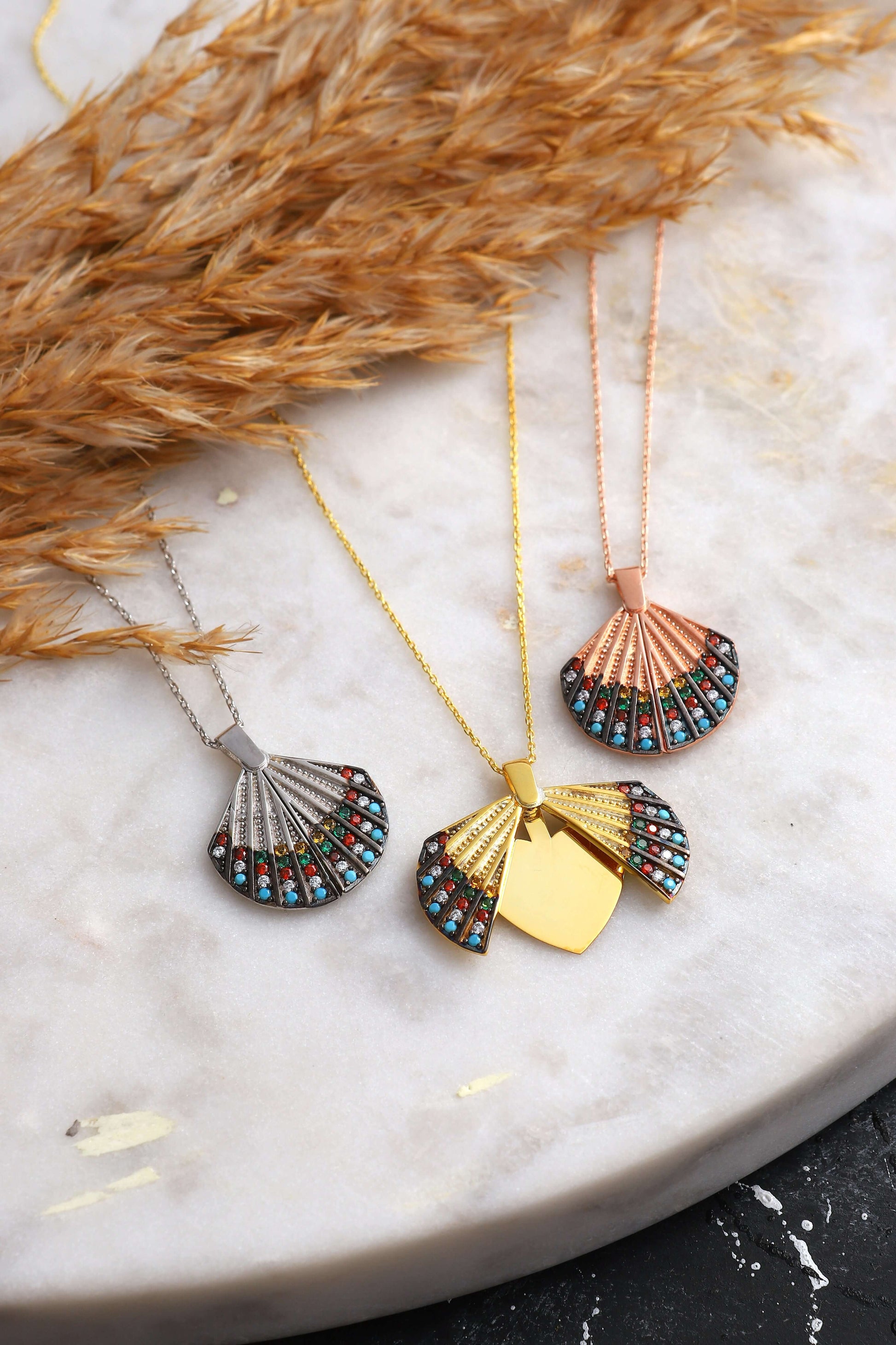 Deniz Kabuğu 925 Ayar Gümüş İsimli Kolye - ÖzelSen