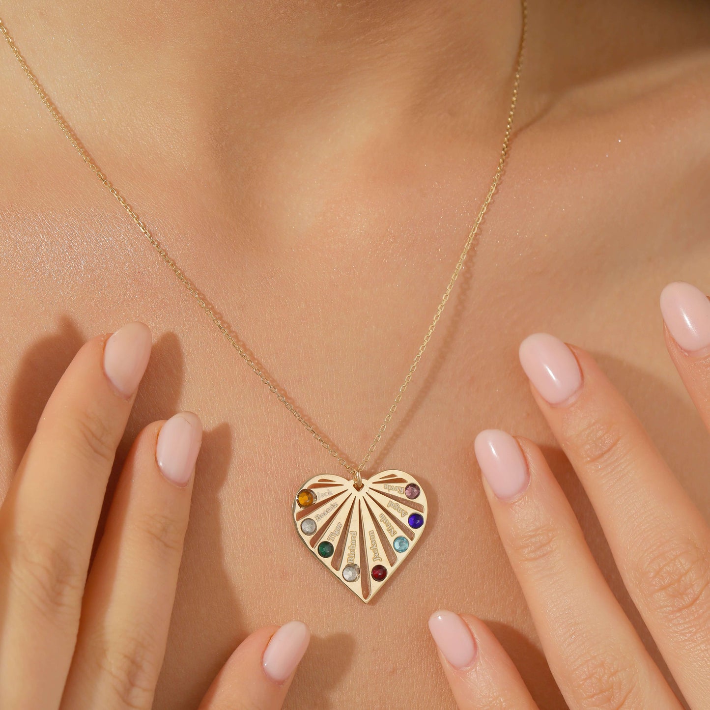 Kişiye Özel Kalpli Doğum Ayı Taşlı Gümüş İsimli Kolye - ÖzelSen