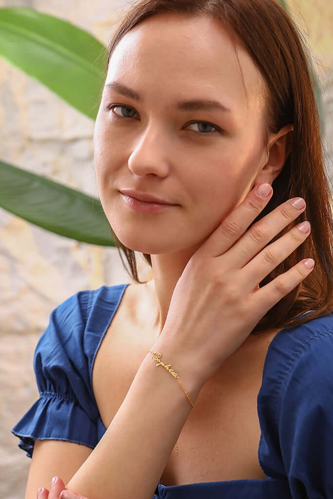 El Yapımı Kişiye Özel Gümüş İsimli Bileklik – 925 Ayar & Şık Görünüm - ÖzelSen