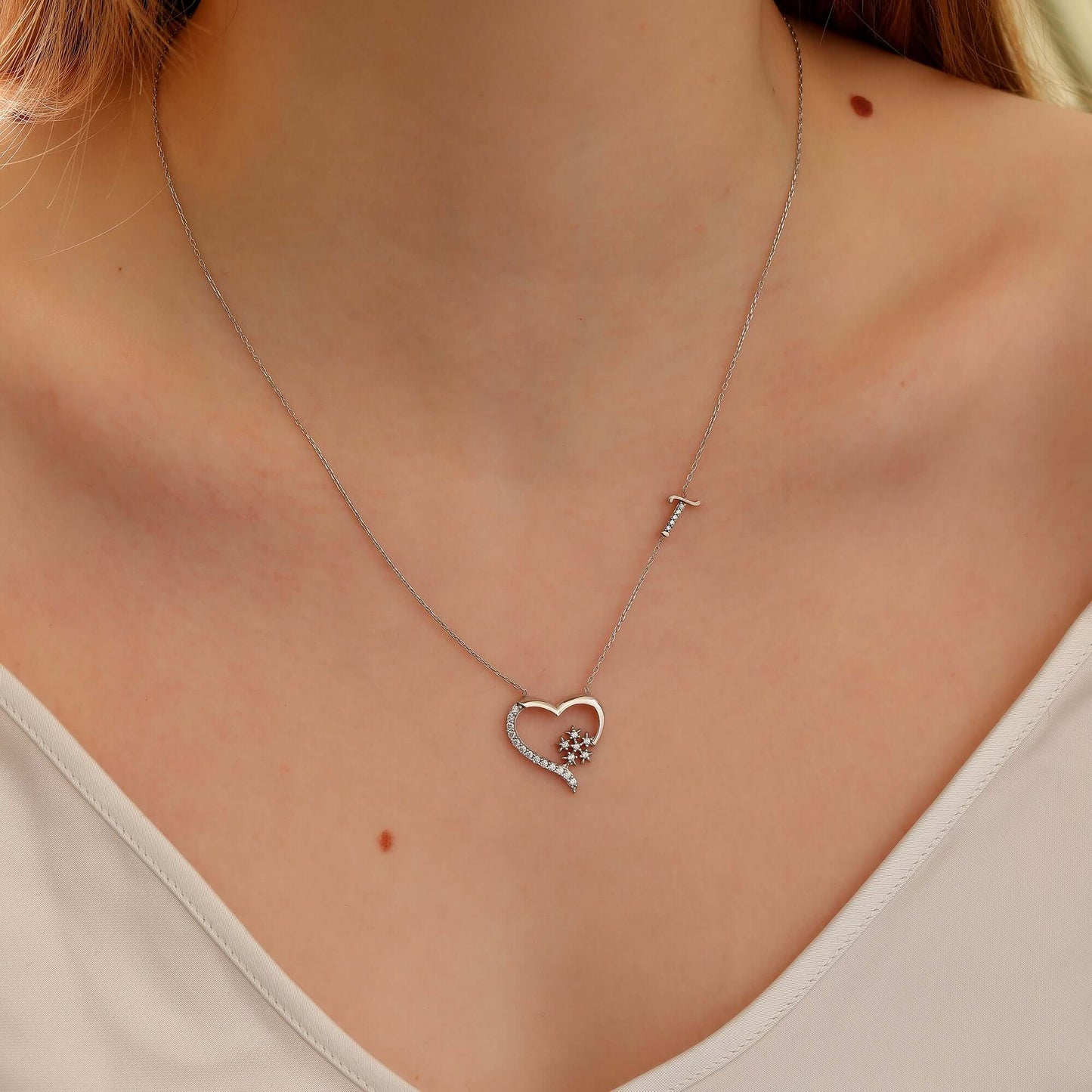 Kalpli Kişiye Özel 925 Ayar Gümüş Harfli Kolye - ÖzelSen