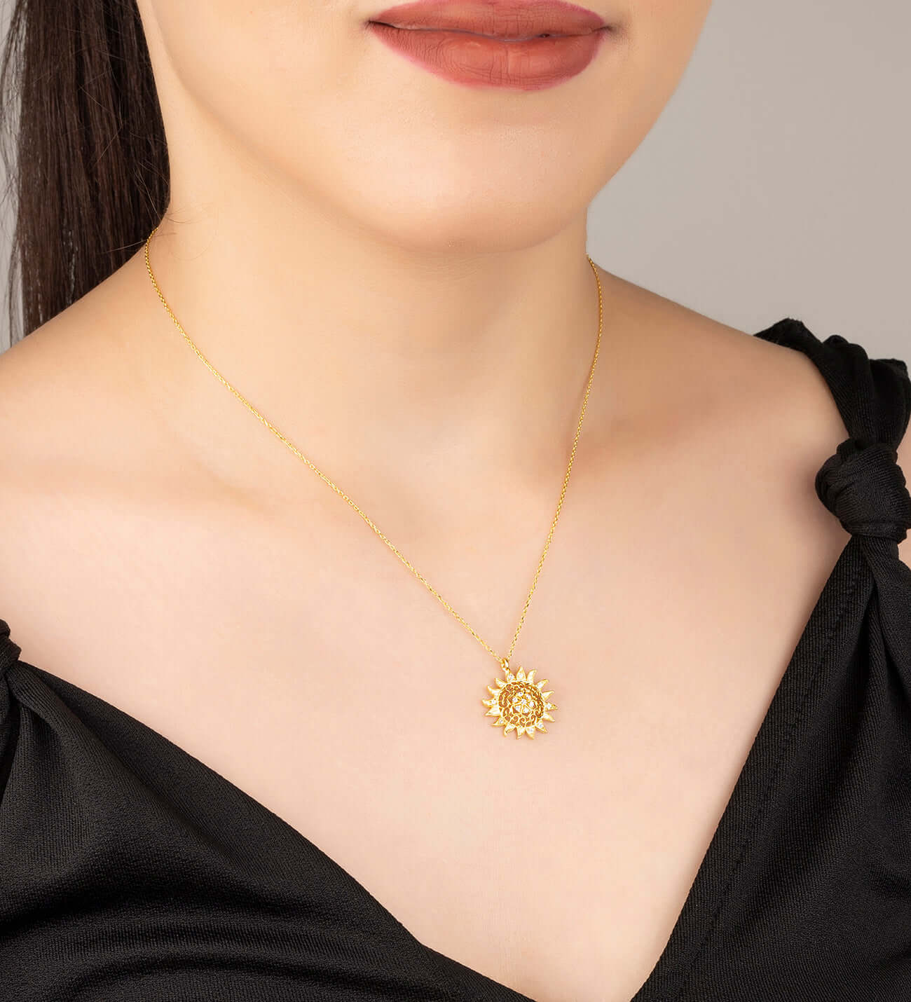 ÖzelSen 925 Ayar Gümüş Altın Kaplama Minimal Güneş Kolye - ÖzelSen