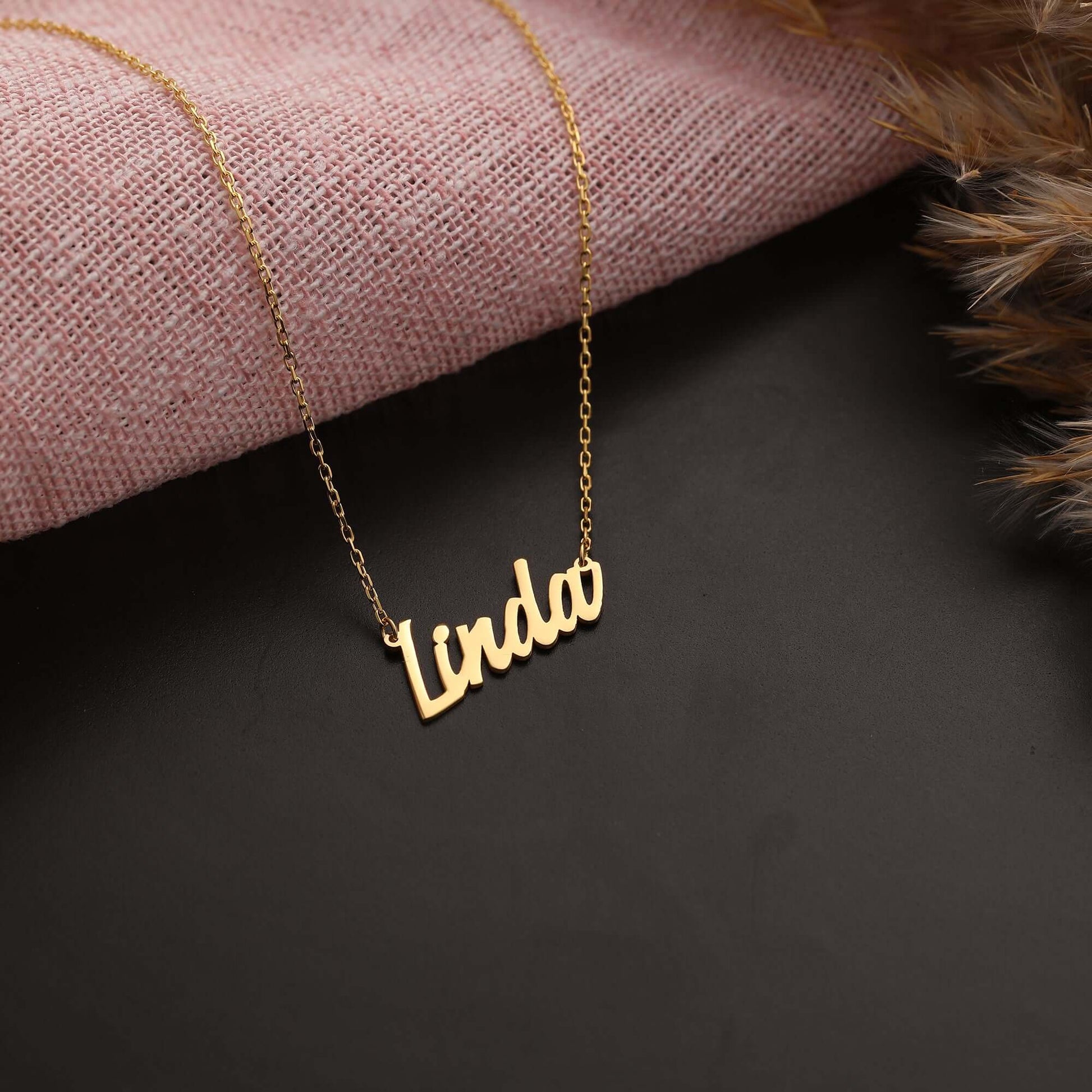 Kalpli 925 Ayar Gümüş İsimli Kolye - ÖzelSen