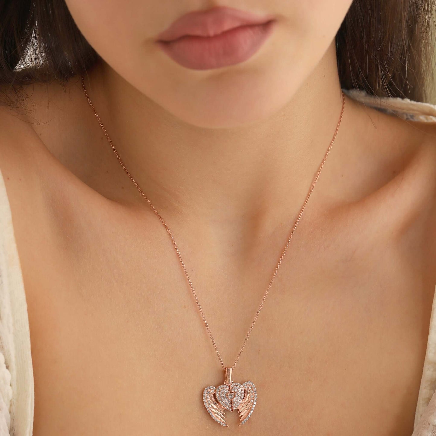 Çift Melek Kanatlı 925 Ayar Gümüş İsimli Kolye - ÖzelSen