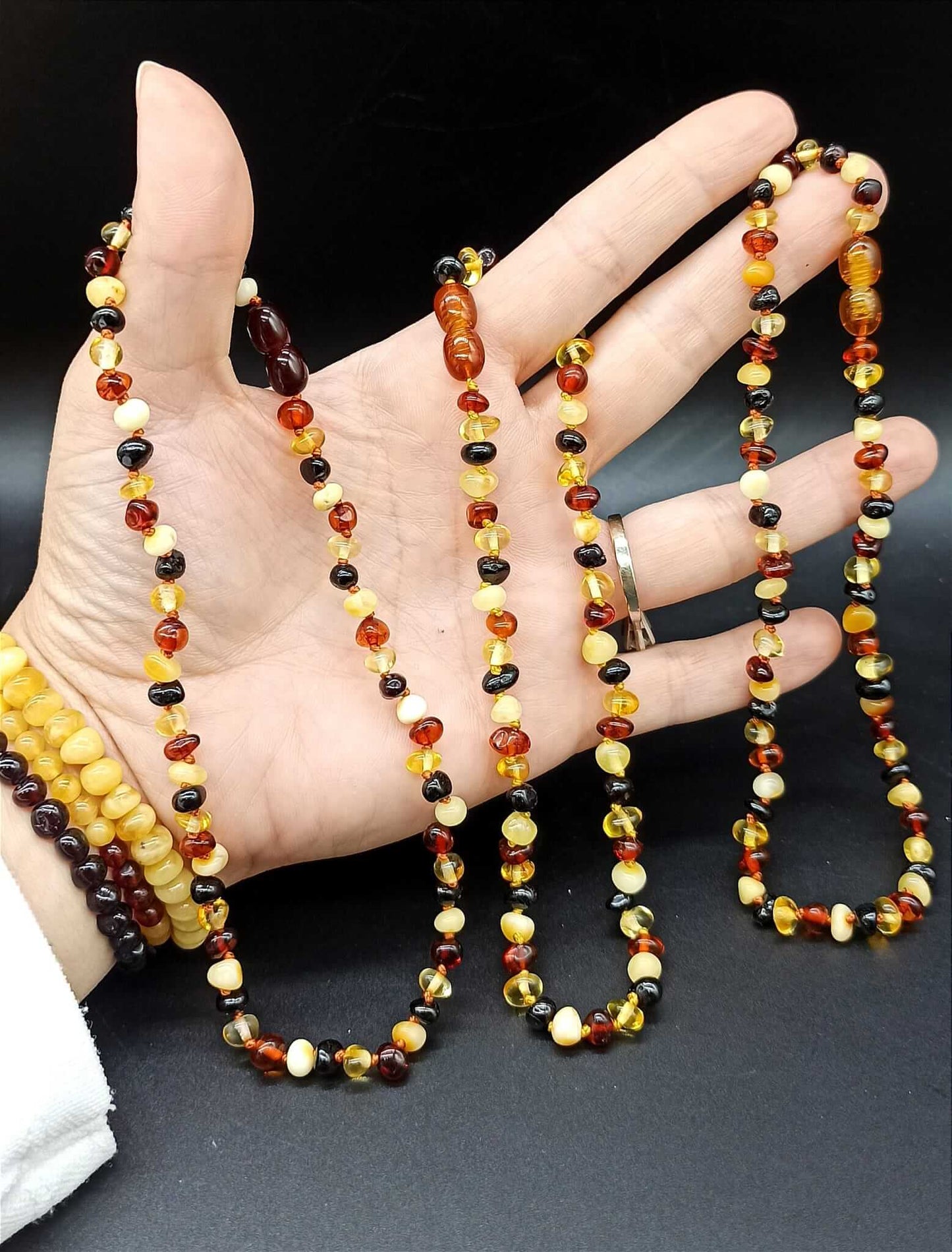 KEHRİBAR ÇOCUK KOLYESİ - ÖzelSen