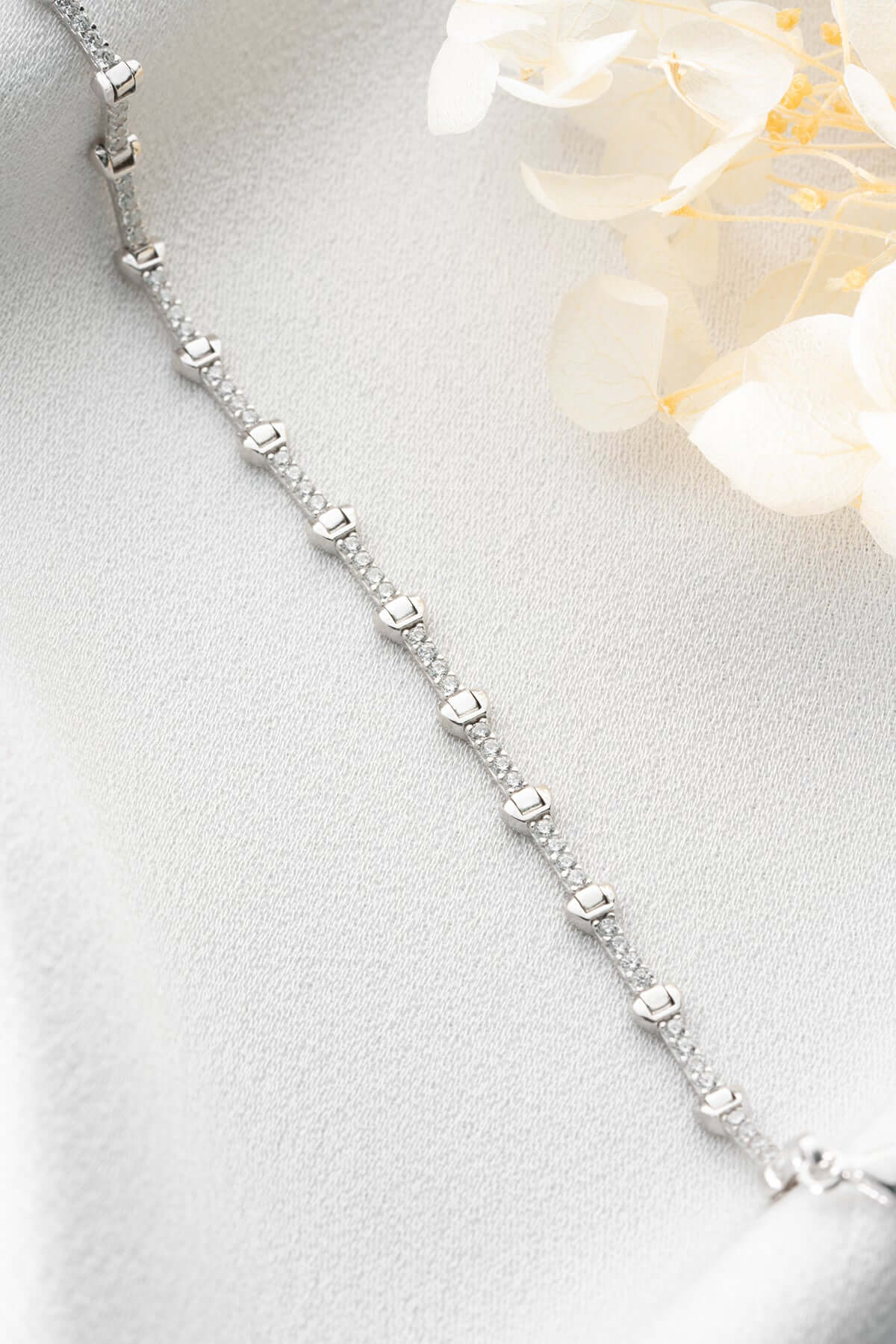 Kemer Tasarımlı 925 Ayar Gümüş Su Yolu Bileklik - ÖzelSen