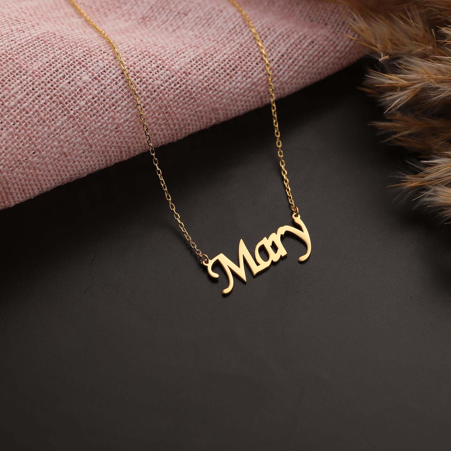 Kişiye Özel Altın Kaplama 925 Ayar Gümüş İsimli Kolye - ÖzelSen