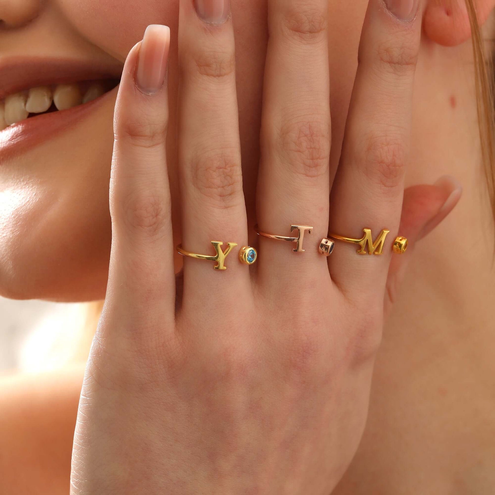 Kişiye Özel Doğum Ayı Taşlı 925 Ayar Gümüş Harfli Yüzük - ÖzelSen