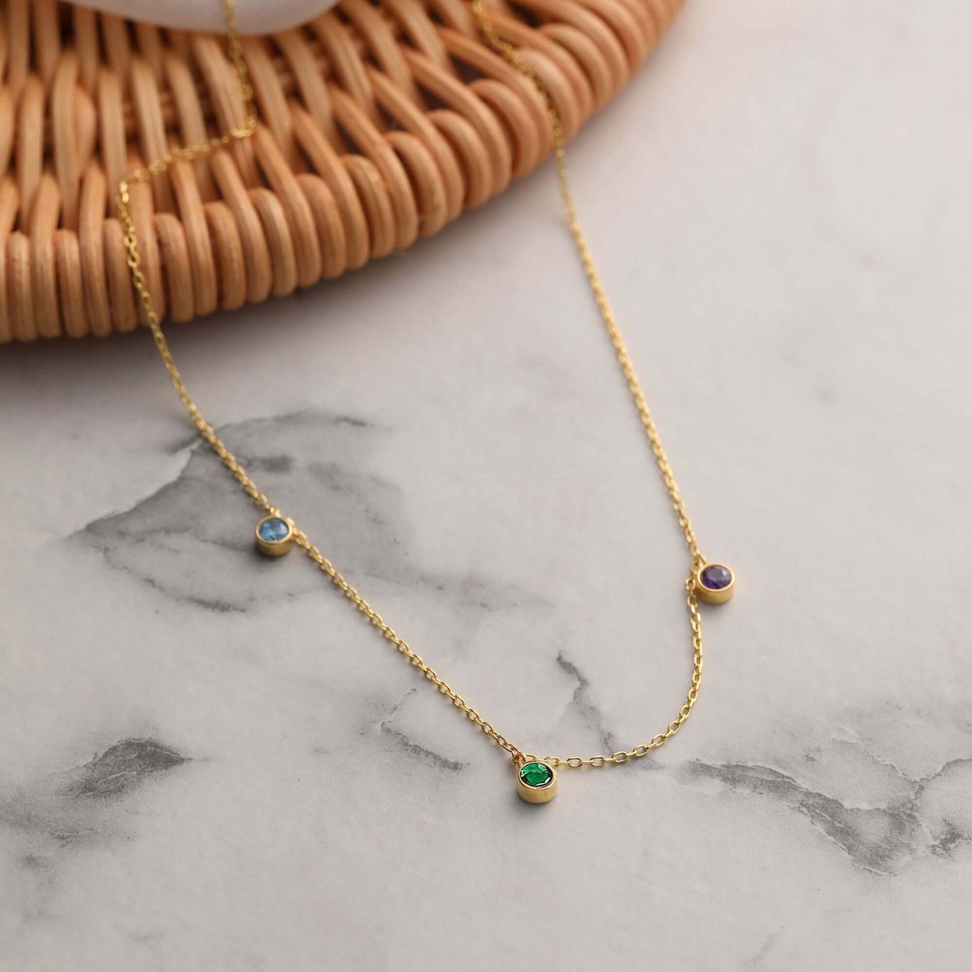 Kişiye Özel Doğum Ayı Taşlı Gümüş Kolye - ÖzelSen