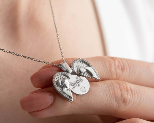 Kişiye Özel İsimli Açılır Kalp Anne Bebek Kolyesi - ÖzelSen