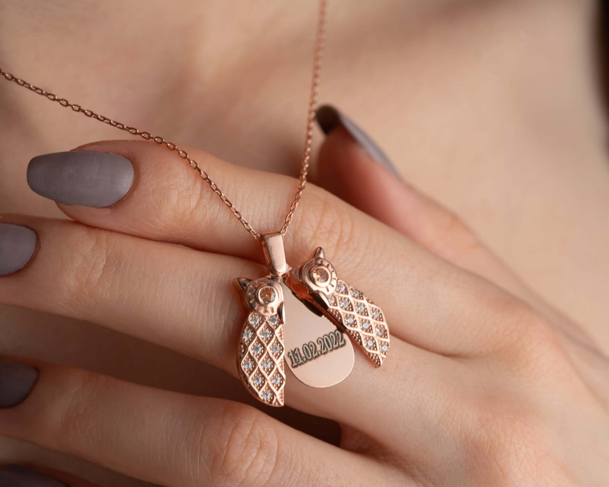 Kişiye Özel İsimli Açılır Kapaklı Gümüş Baykuş Kolye - ÖzelSen