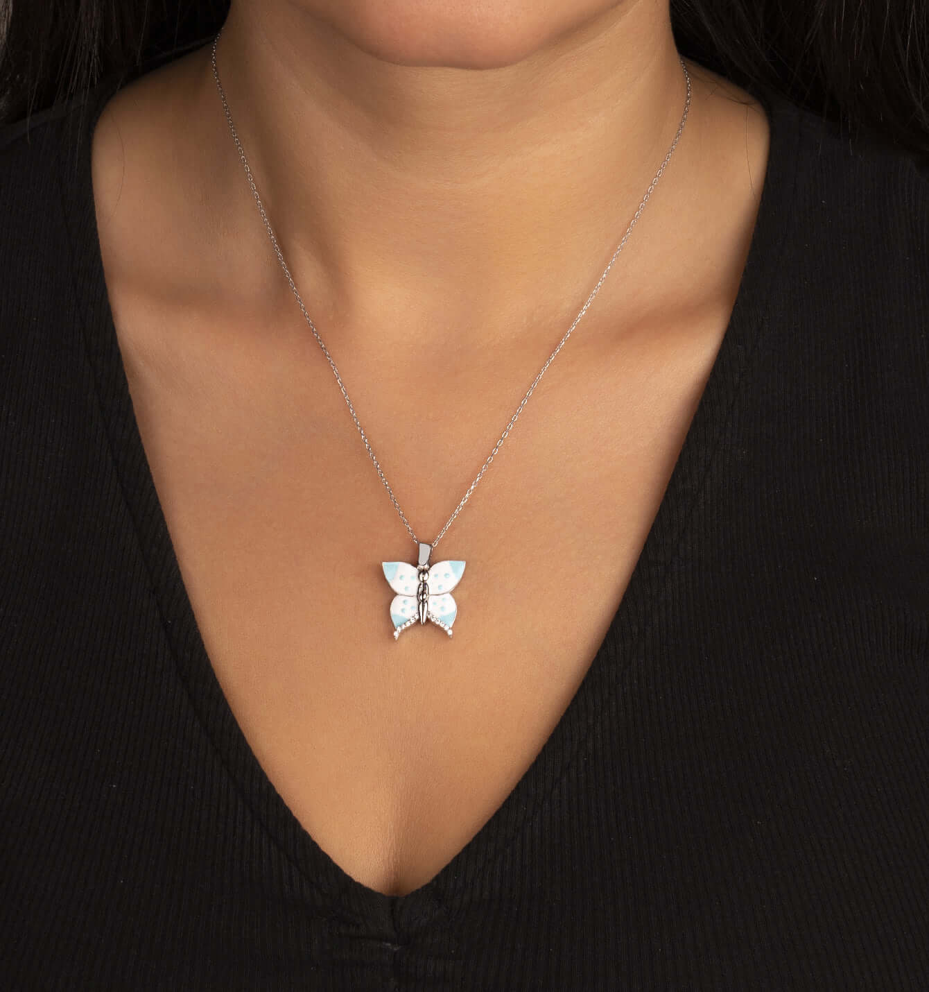 Kişiye Özel İsimli Açılır Kapanır Mavi Mineli Kelebek Gümüş Kolye - ÖzelSen
