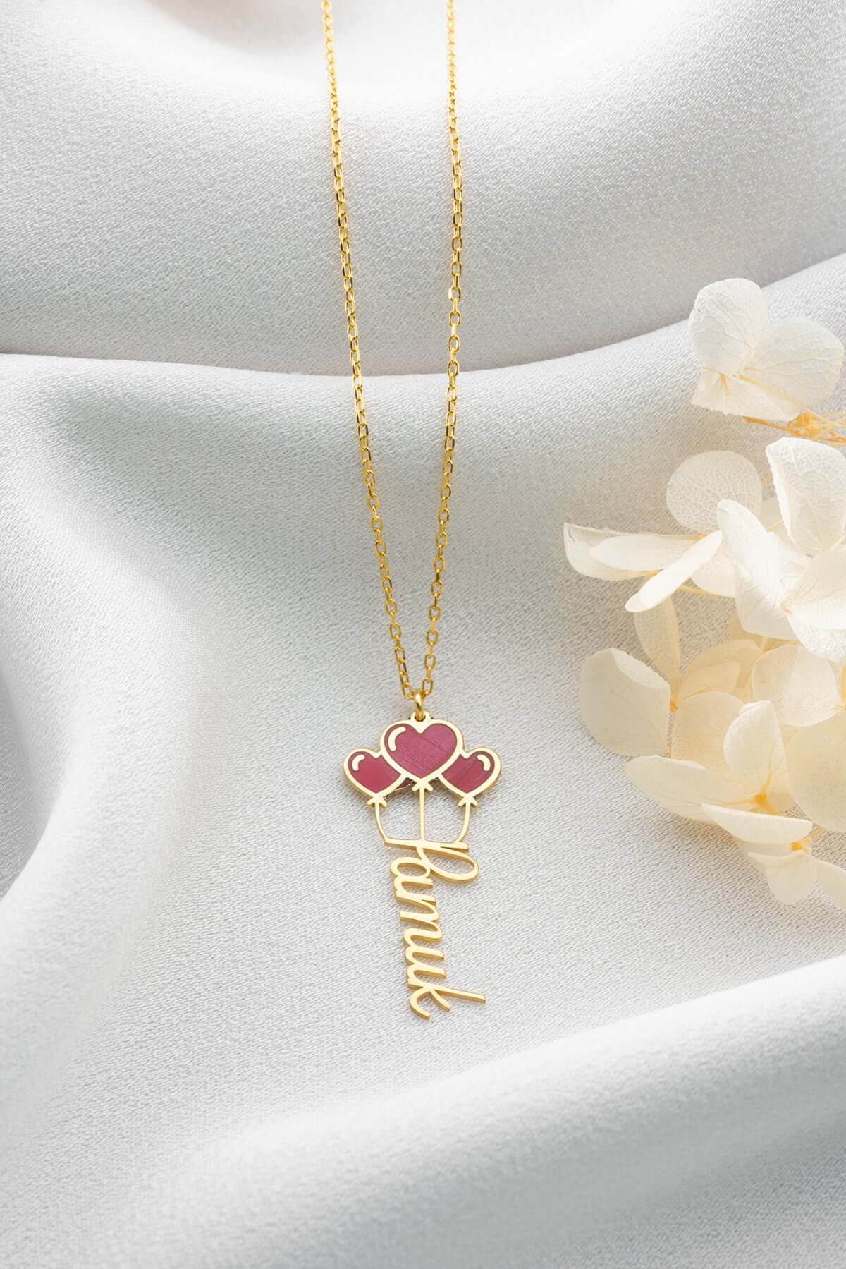 Kişiye Özel İsimli ve Balon Tasarımlı Gümüş Kolye - ÖzelSen