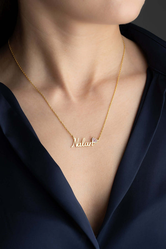 Kişiye Özel İsimli ve Lale Figürlü Gümüş Kolye - ÖzelSen