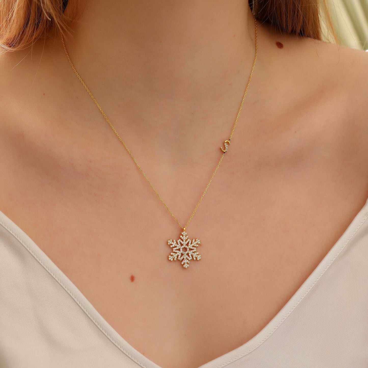 Zirkon Taşlı Kar Tanesi 925 Ayar Gümüş Harfli Kolye - ÖzelSen